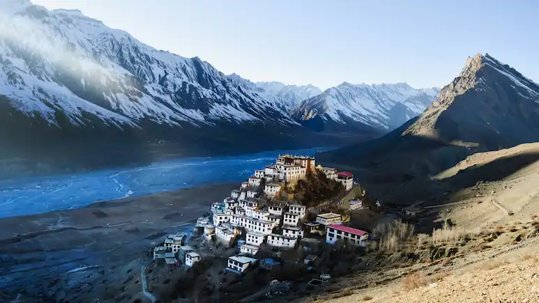 की मठ : स्पीति की आध्यात्मिक धरोहर और हिमालय का प्रहरी